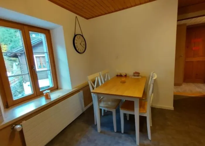 Centre Apartment *