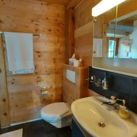 Centre アパート *